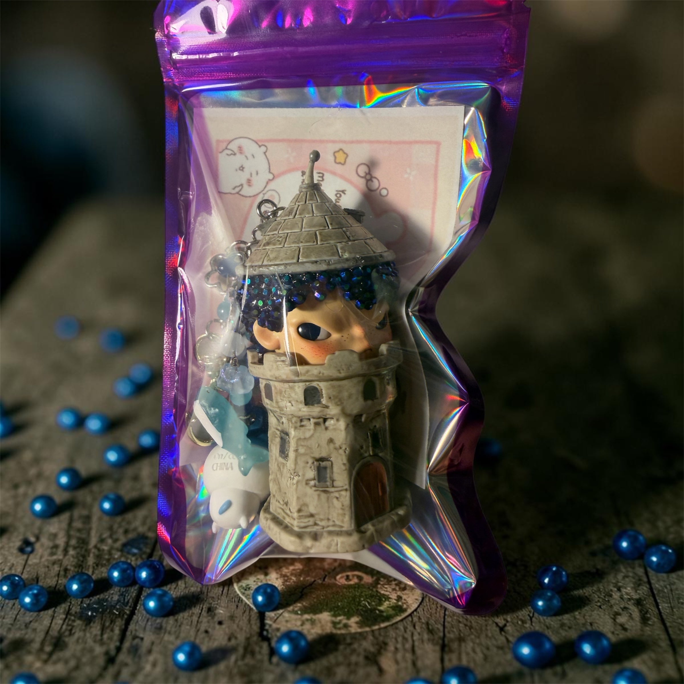 Hirono Keychain - Shelter Series - Fort